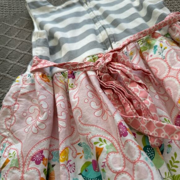 Counting Daisies Apron Dress ~ 5 - Picture 9 of 10